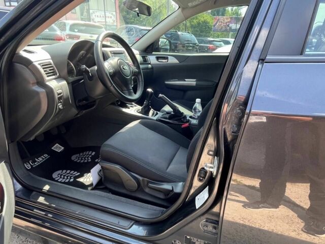 Серый Субару Импреза, объемом двигателя 2 л и пробегом 176 тыс. км за 7500 $, фото 17 на Automoto.ua