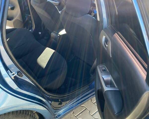 Синий Субару Импреза, объемом двигателя 1.5 л и пробегом 183 тыс. км за 5000 $, фото 3 на Automoto.ua