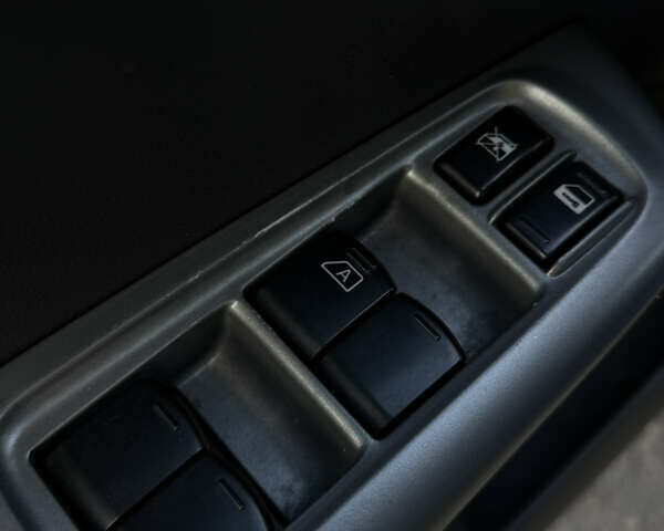 Синий Субару Импреза, объемом двигателя 1.99 л и пробегом 217 тыс. км за 5599 $, фото 17 на Automoto.ua