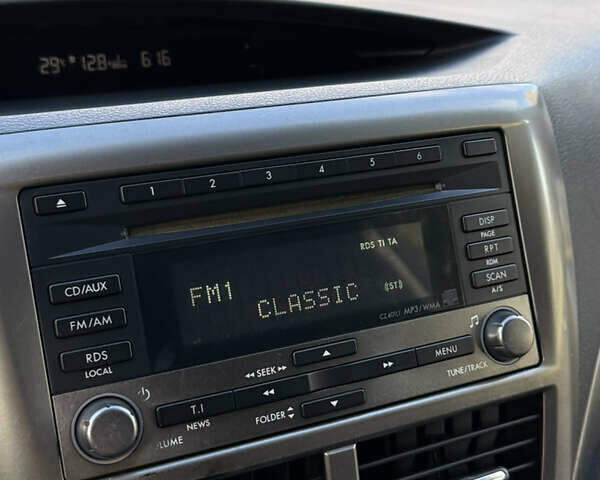 Синий Субару Импреза, объемом двигателя 1.99 л и пробегом 217 тыс. км за 5599 $, фото 25 на Automoto.ua