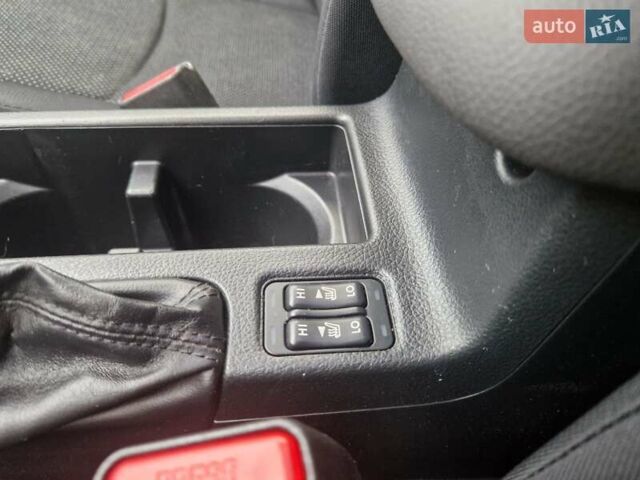 Синий Субару Импреза, объемом двигателя 2 л и пробегом 277 тыс. км за 9500 $, фото 25 на Automoto.ua