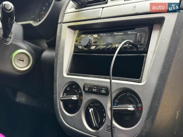 Субару Импреза 2002 в Киеве на Automoto.ua Синий Субару Импреза, объемом двигателя 2 л и пробегом 284 тыс. км за 5940 $, фото 22 на Automoto.ua