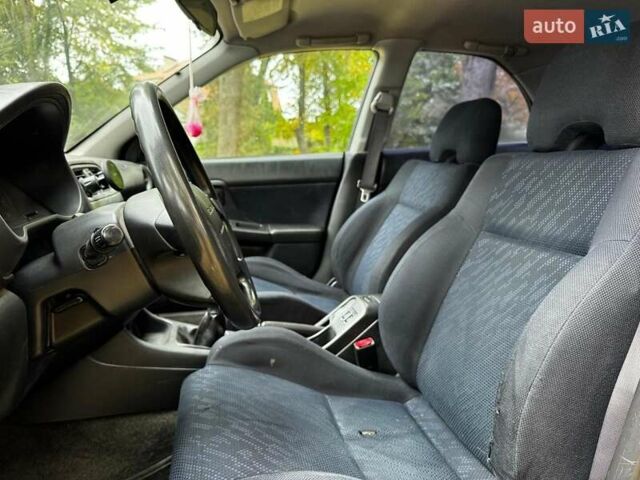 Субару Импреза 2002 в Киеве на Automoto.ua Синий Субару Импреза, объемом двигателя 2 л и пробегом 284 тыс. км за 5940 $, фото 14 на Automoto.ua