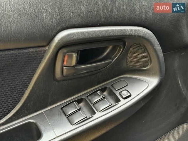 Субару Импреза 2002 в Киеве на Automoto.ua Синий Субару Импреза, объемом двигателя 2 л и пробегом 284 тыс. км за 5940 $, фото 13 на Automoto.ua