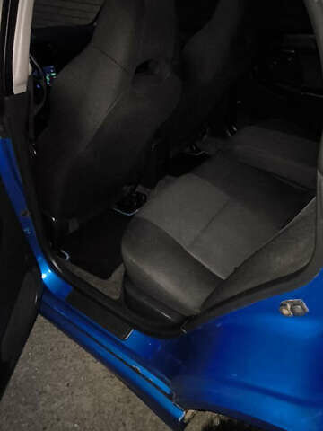 Синій Субару Імпреза, об'ємом двигуна 1.99 л та пробігом 235 тис. км за 7500 $, фото 3 на Automoto.ua