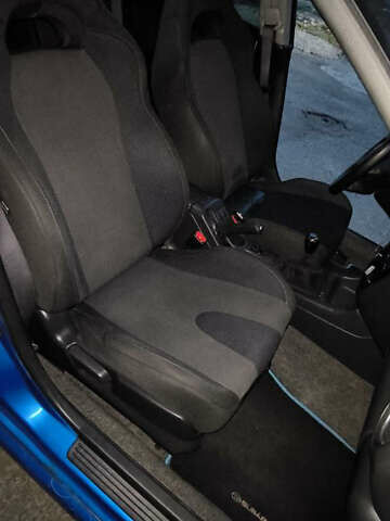 Синій Субару Імпреза, об'ємом двигуна 1.99 л та пробігом 235 тис. км за 7500 $, фото 5 на Automoto.ua