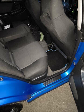 Синій Субару Імпреза, об'ємом двигуна 1.99 л та пробігом 235 тис. км за 7500 $, фото 6 на Automoto.ua