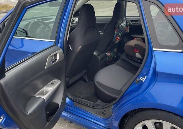 Синий Субару Импреза, объемом двигателя 1.99 л и пробегом 290 тыс. км за 6500 $, фото 5 на Automoto.ua