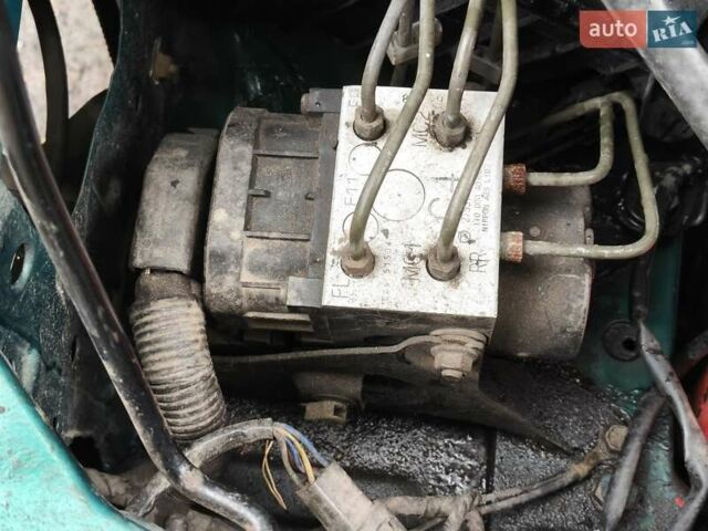 Синій Субару Імпреза, об'ємом двигуна 1.98 л та пробігом 240 тис. км за 8000 $, фото 56 на Automoto.ua