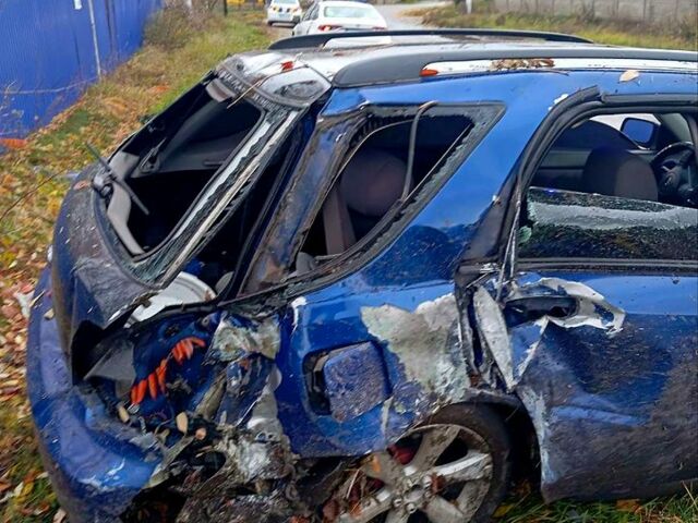 Синий Субару Импреза, объемом двигателя 2 л и пробегом 0 тыс. км за 3000 $, фото 1 на Automoto.ua