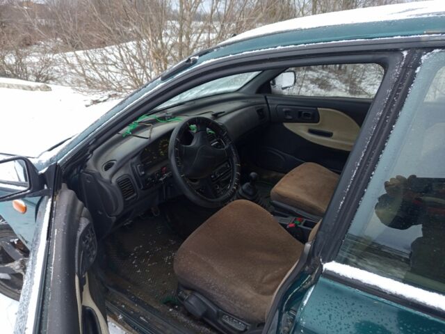 Зеленый Субару Импреза, объемом двигателя 1.8 л и пробегом 234 тыс. км за 1593 $, фото 3 на Automoto.ua