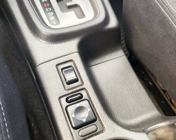 Зеленый Субару Импреза, объемом двигателя 1.6 л и пробегом 195 тыс. км за 4600 $, фото 17 на Automoto.ua