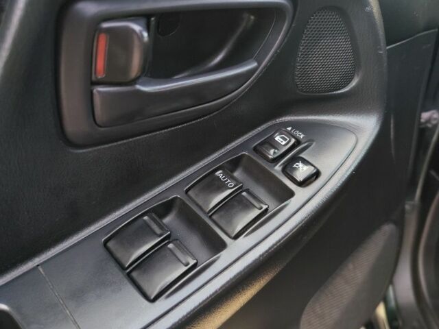 Зелений Субару Імпреза, об'ємом двигуна 1.6 л та пробігом 195 тис. км за 4600 $, фото 12 на Automoto.ua