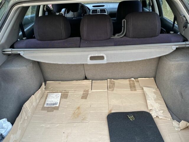 Зеленый Субару Импреза, объемом двигателя 1.6 л и пробегом 186 тыс. км за 2858 $, фото 9 на Automoto.ua