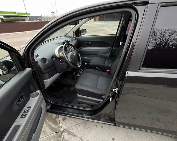 Черный Субару Джасти, объемом двигателя 1 л и пробегом 182 тыс. км за 3999 $, фото 19 на Automoto.ua