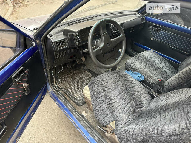 Синий Субару Джасти, объемом двигателя 1.2 л и пробегом 300 тыс. км за 1000 $, фото 13 на Automoto.ua