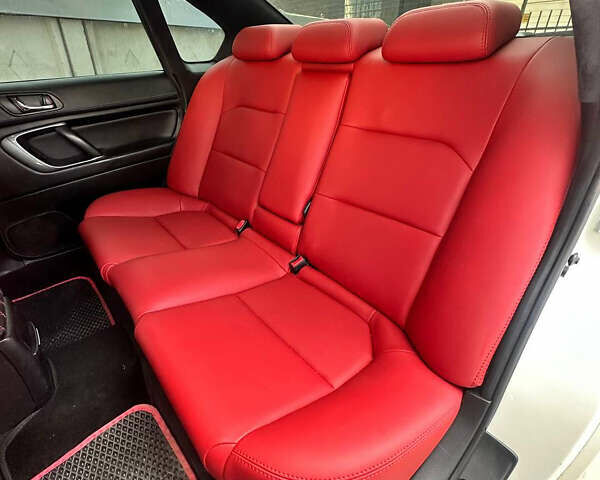 Білий Субару Легасі, об'ємом двигуна 2 л та пробігом 160 тис. км за 6000 $, фото 8 на Automoto.ua