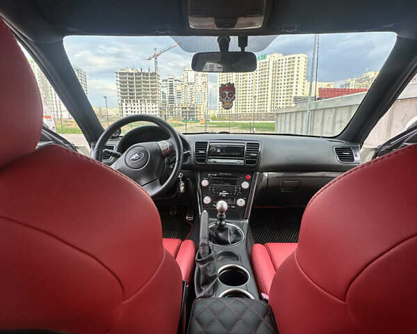 Білий Субару Легасі, об'ємом двигуна 2 л та пробігом 160 тис. км за 6000 $, фото 6 на Automoto.ua