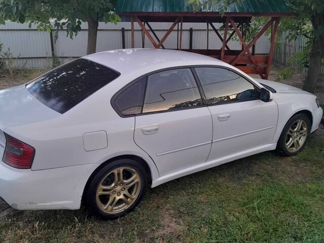Білий Субару Легасі, об'ємом двигуна 2 л та пробігом 286 тис. км за 4300 $, фото 6 на Automoto.ua