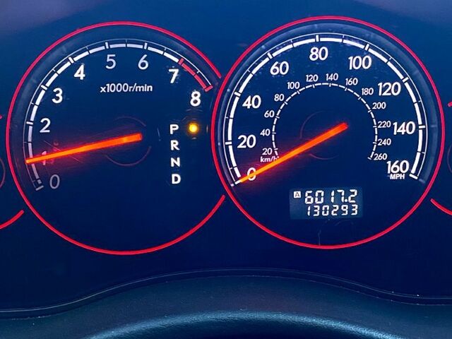 Білий Субару Легасі, об'ємом двигуна 3 л та пробігом 250 тис. км за 5700 $, фото 7 на Automoto.ua