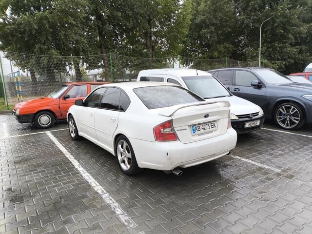 Білий Субару Легасі, об'ємом двигуна 2.5 л та пробігом 155 тис. км за 3900 $, фото 8 на Automoto.ua