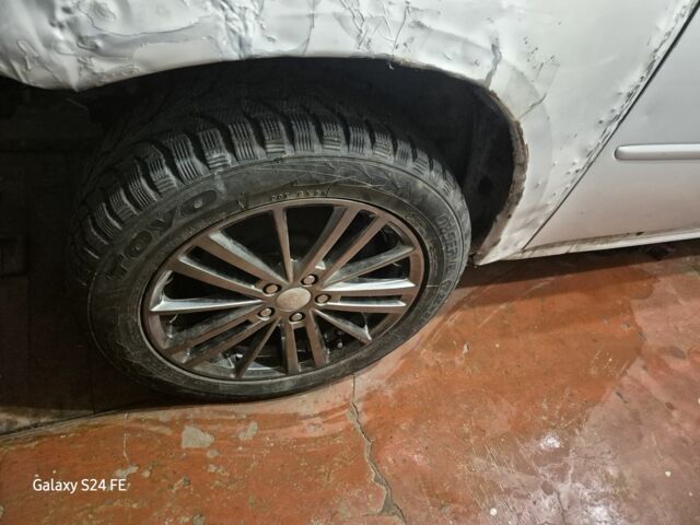 Білий Субару Легасі, об'ємом двигуна 0 л та пробігом 200 тис. км за 2500 $, фото 2 на Automoto.ua