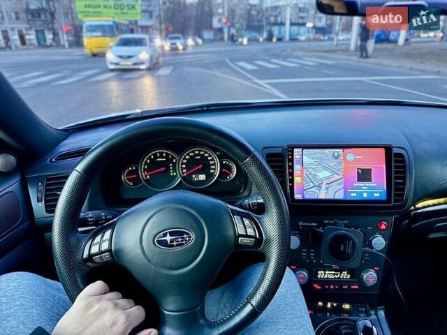 Белый Субару Легаси, объемом двигателя 2 л и пробегом 212 тыс. км за 6800 $, фото 3 на Automoto.ua