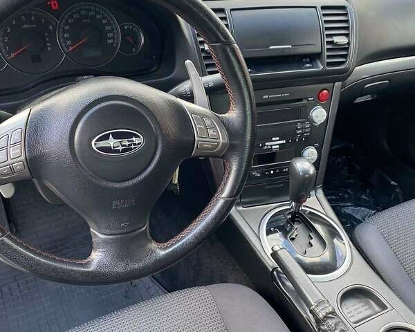 Білий Субару Легасі, об'ємом двигуна 2.5 л та пробігом 222 тис. км за 4900 $, фото 6 на Automoto.ua