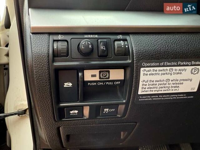 Белый Субару Легаси, объемом двигателя 2 л и пробегом 109 тыс. км за 7999 $, фото 28 на Automoto.ua