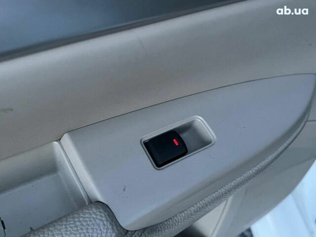 Белый Субару Легаси, объемом двигателя 2.5 л и пробегом 360 тыс. км за 6990 $, фото 29 на Automoto.ua