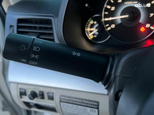 Белый Субару Легаси, объемом двигателя 2.5 л и пробегом 360 тыс. км за 6990 $, фото 23 на Automoto.ua