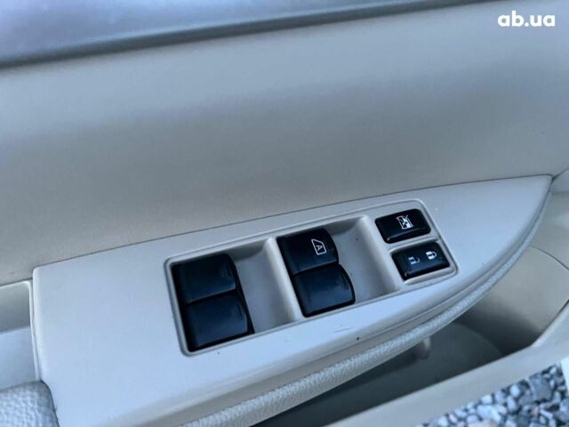 Белый Субару Легаси, объемом двигателя 2.5 л и пробегом 360 тыс. км за 6990 $, фото 13 на Automoto.ua