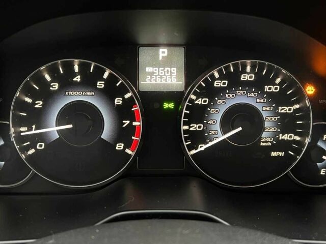 Белый Субару Легаси, объемом двигателя 2.5 л и пробегом 360 тыс. км за 6500 $, фото 14 на Automoto.ua