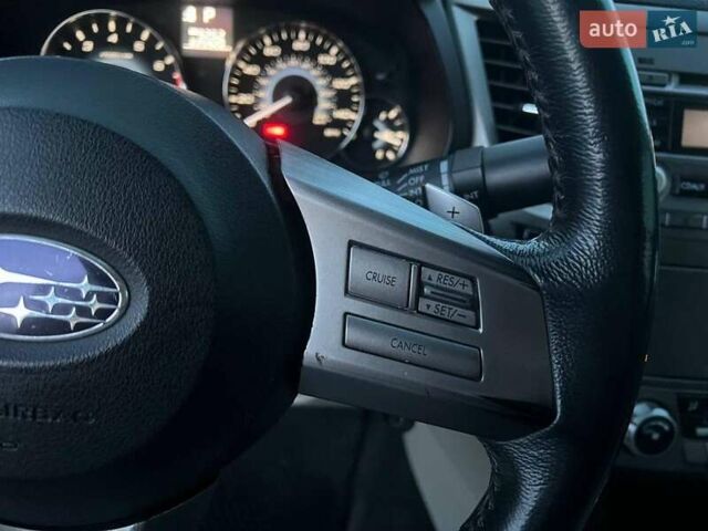 Белый Субару Легаси, объемом двигателя 2.5 л и пробегом 360 тыс. км за 6990 $, фото 21 на Automoto.ua