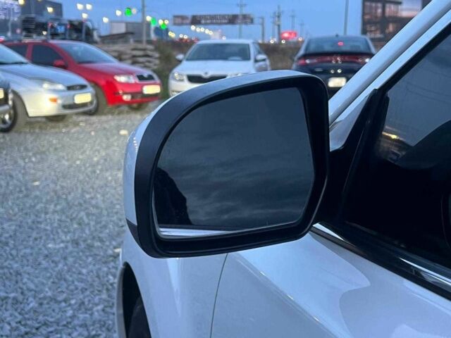 Белый Субару Легаси, объемом двигателя 2.5 л и пробегом 360 тыс. км за 6990 $, фото 11 на Automoto.ua