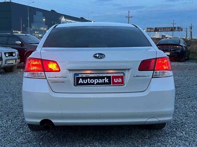 Белый Субару Легаси, объемом двигателя 2.5 л и пробегом 360 тыс. км за 6990 $, фото 4 на Automoto.ua