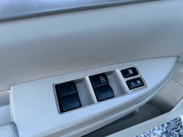 Белый Субару Легаси, объемом двигателя 2.5 л и пробегом 360 тыс. км за 6990 $, фото 13 на Automoto.ua