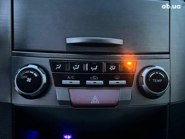 Белый Субару Легаси, объемом двигателя 2.5 л и пробегом 360 тыс. км за 6990 $, фото 26 на Automoto.ua