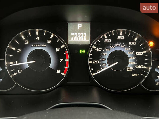 Білий Субару Легасі, об'ємом двигуна 2.46 л та пробігом 360 тис. км за 6500 $, фото 14 на Automoto.ua