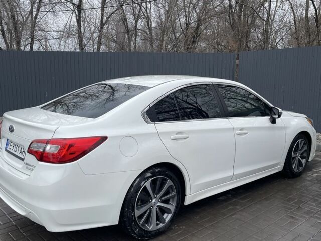 Білий Субару Легасі, об'ємом двигуна 2.5 л та пробігом 258 тис. км за 11500 $, фото 4 на Automoto.ua