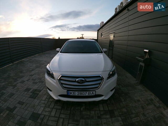 Субару Легаси 2014 в Вольногорске на Automoto.ua Белый Субару Легаси, объемом двигателя 2.46 л и пробегом 186 тыс. км за 11500 $, фото 6 на Automoto.ua