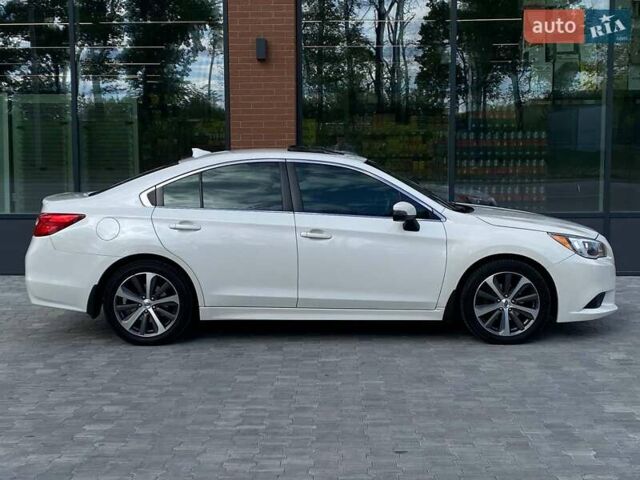 Білий Субару Легасі, об'ємом двигуна 2.5 л та пробігом 153 тис. км за 11490 $, фото 15 на Automoto.ua