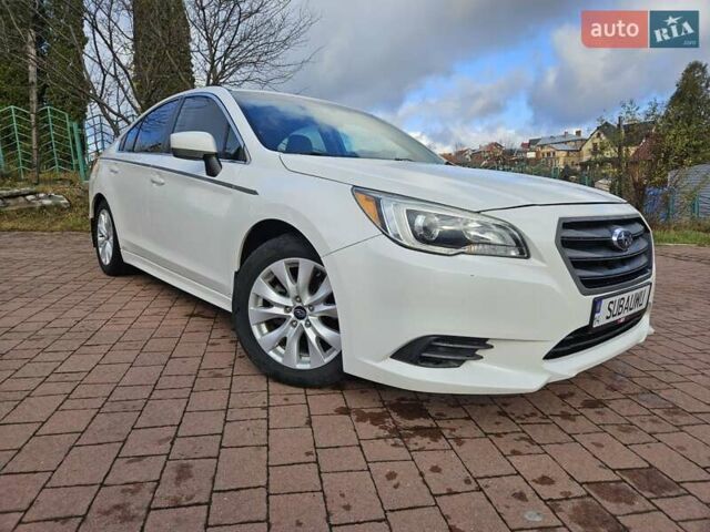 Белый Субару Легаси, объемом двигателя 2.5 л и пробегом 161 тыс. км за 10000 $, фото 7 на Automoto.ua