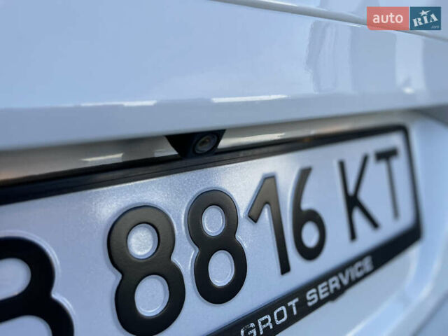 Білий Субару Легасі, об'ємом двигуна 2.46 л та пробігом 225 тис. км за 10900 $, фото 34 на Automoto.ua