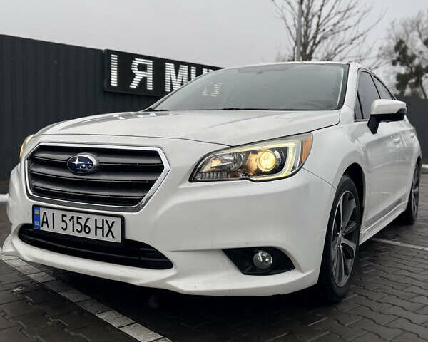 Білий Субару Легасі, об'ємом двигуна 2.5 л та пробігом 150 тис. км за 9888 $, фото 6 на Automoto.ua