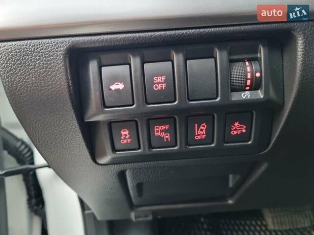 Білий Субару Легасі, об'ємом двигуна 2.5 л та пробігом 91 тис. км за 13850 $, фото 16 на Automoto.ua
