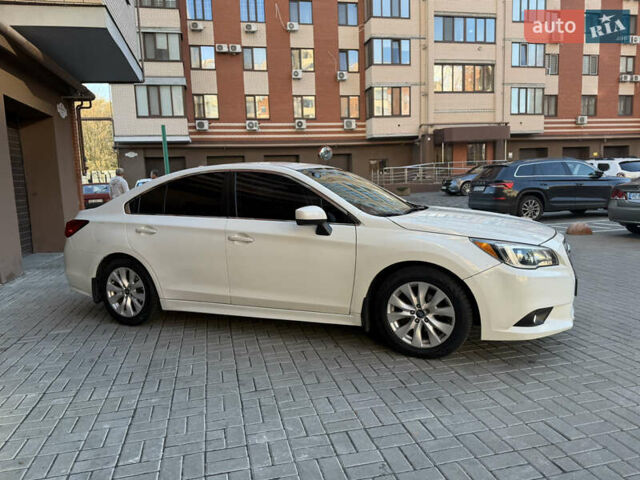 Белый Субару Легаси, объемом двигателя 2.5 л и пробегом 109 тыс. км за 11800 $, фото 9 на Automoto.ua