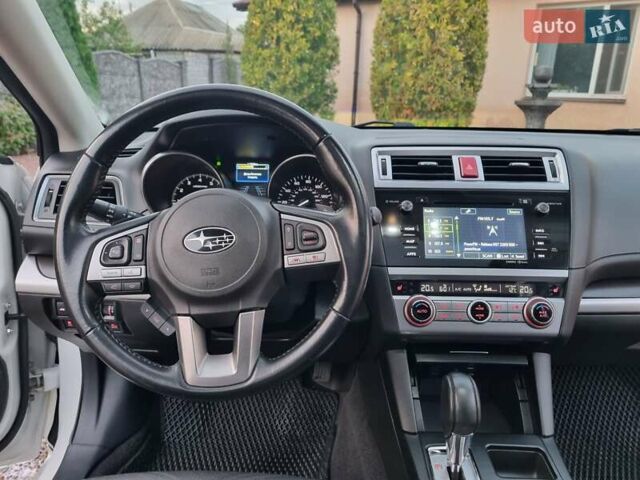 Білий Субару Легасі, об'ємом двигуна 2.5 л та пробігом 91 тис. км за 13850 $, фото 23 на Automoto.ua