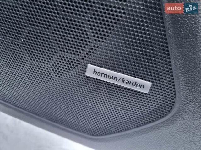 Белый Субару Легаси, объемом двигателя 2.5 л и пробегом 93 тыс. км за 14900 $, фото 12 на Automoto.ua