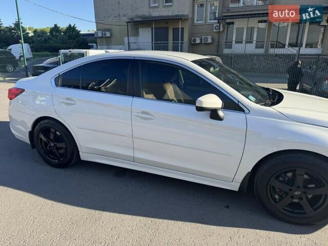 Білий Субару Легасі, об'ємом двигуна 2.46 л та пробігом 86 тис. км за 13500 $, фото 25 на Automoto.ua